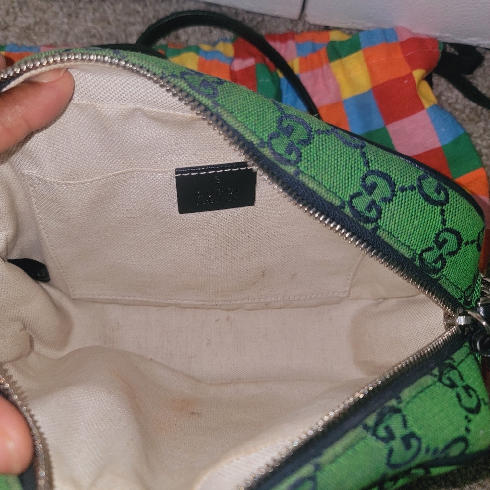 Gucci bag - Picture 2 of 2